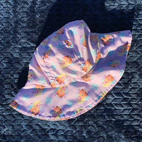 Frozen Bucket Hat - Picture 2 of 4